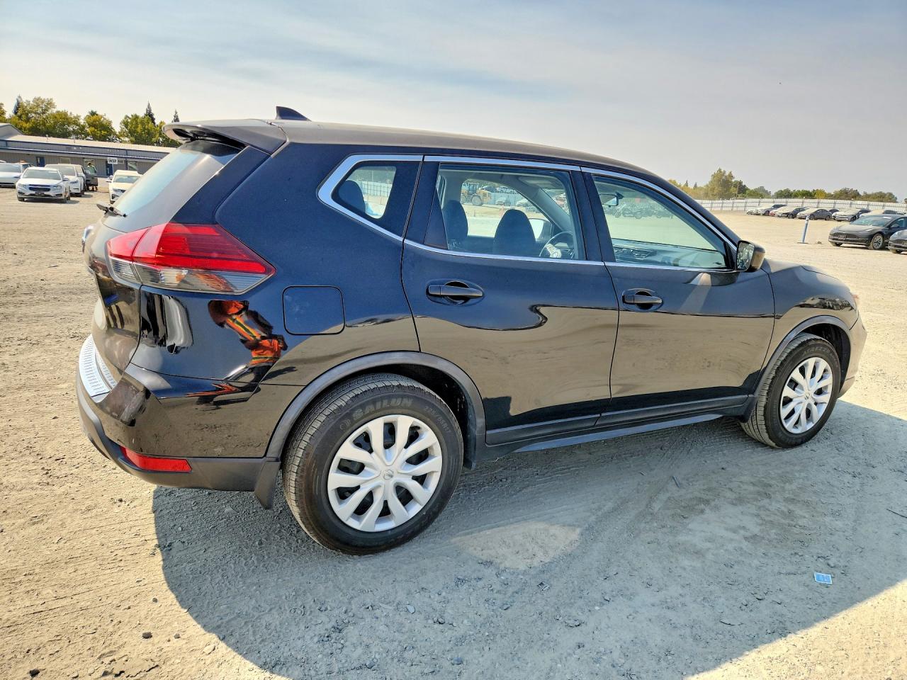 2017 NISSAN ROGUE S — снимка 3