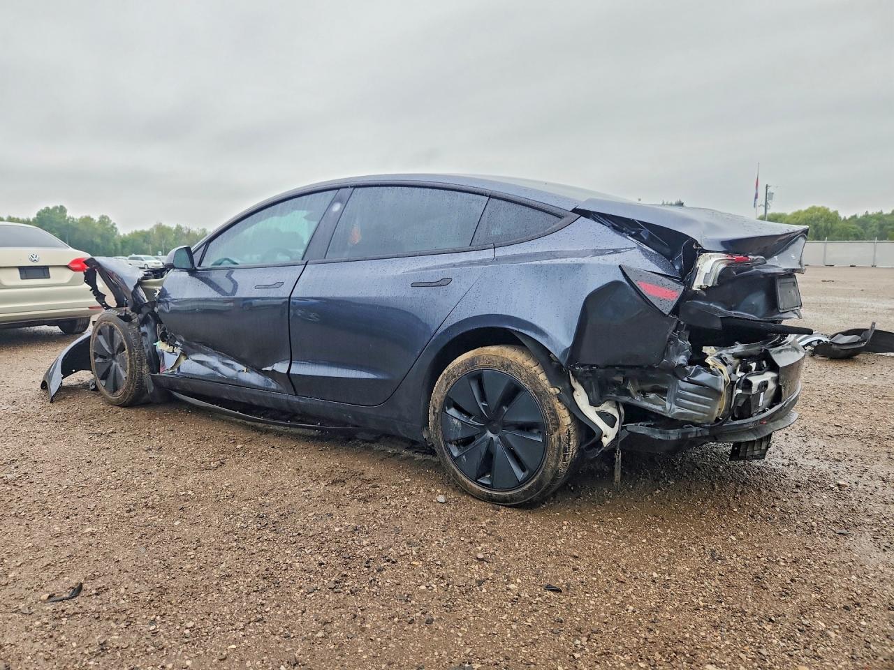 2024 TESLA MODEL 3 — снимка 2