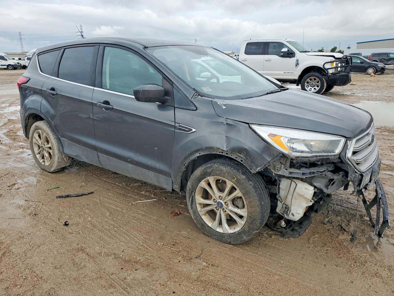 2019 FORD ESCAPE SE — снимка 4