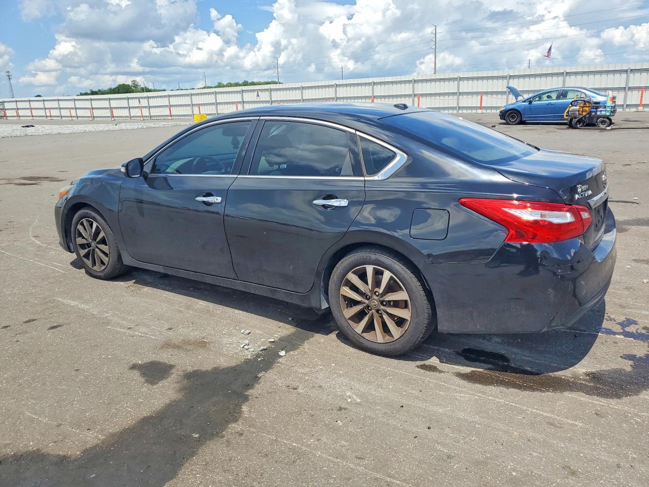 2017 NISSAN ALTIMA 2.5 SL — снимка 2