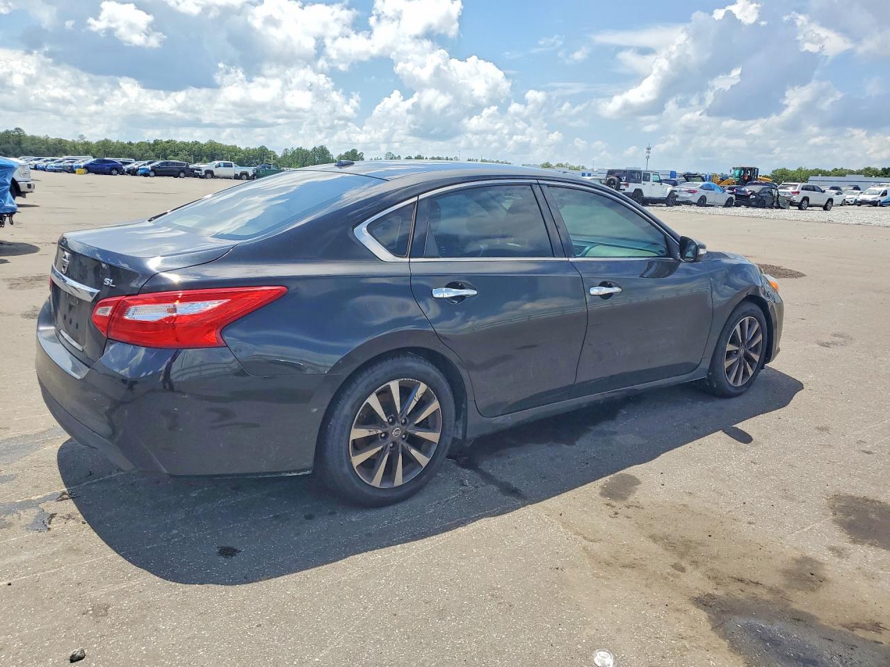 2017 NISSAN ALTIMA 2.5 SL — снимка 3