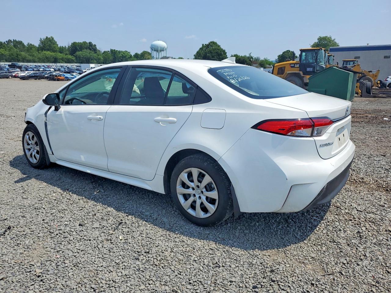 2025 TOYOTA COROLLA LE — снимка 2