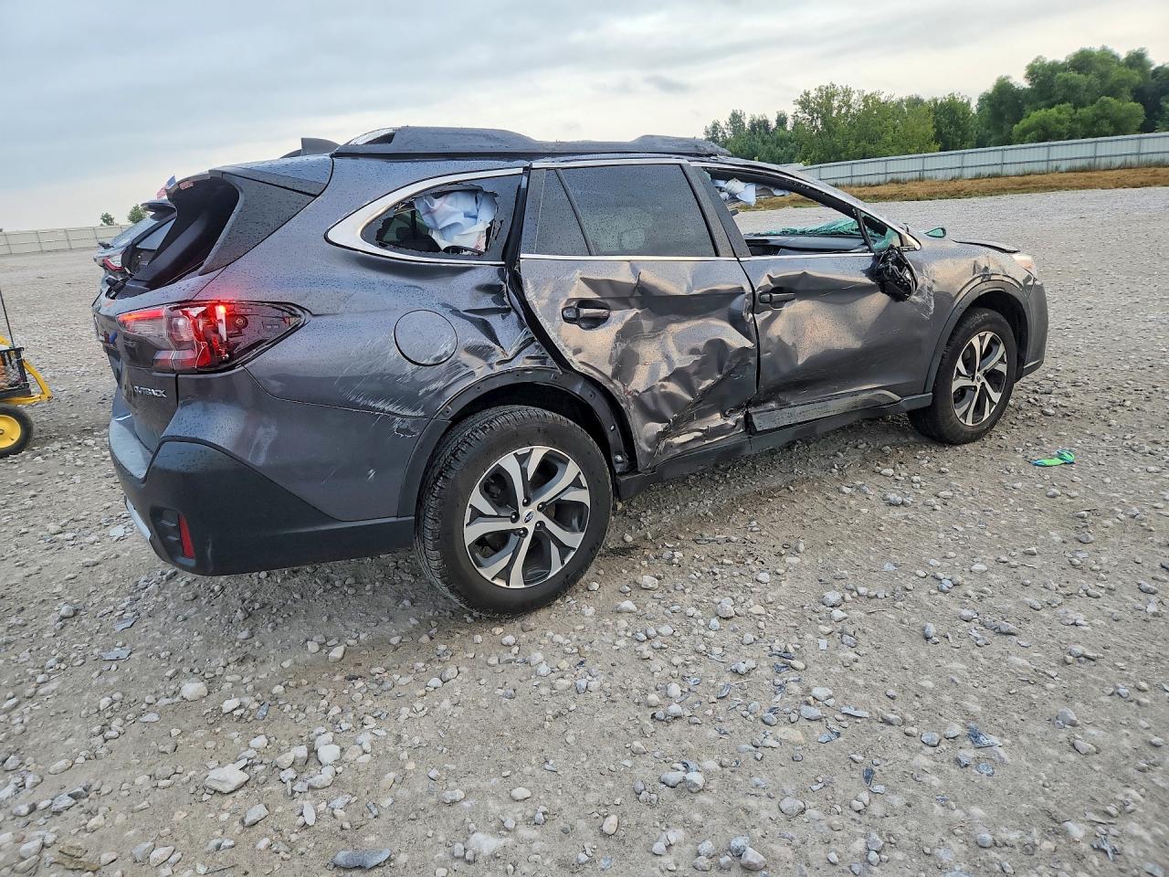 2022 SUBARU OUTBACK LIMITED — снимка 3