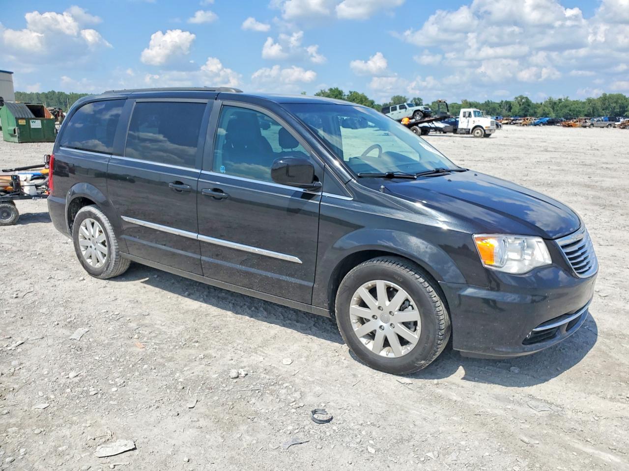 2016 CHRYSLER TOWN & COUNTRY TOURING — снимка 4