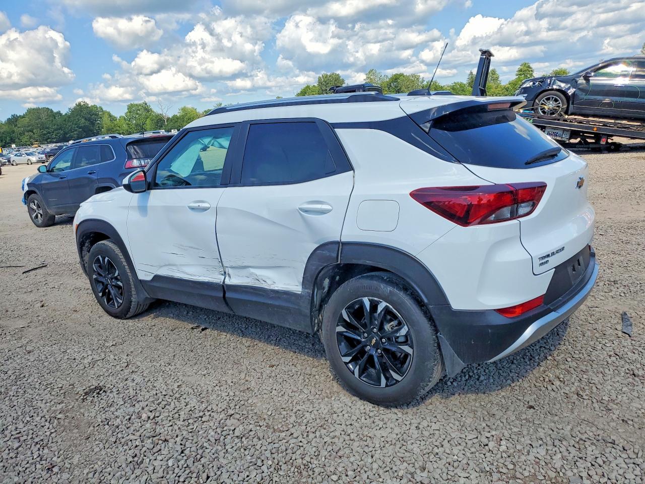 2023 CHEVROLET TRAILBLAZER LT — снимка 2