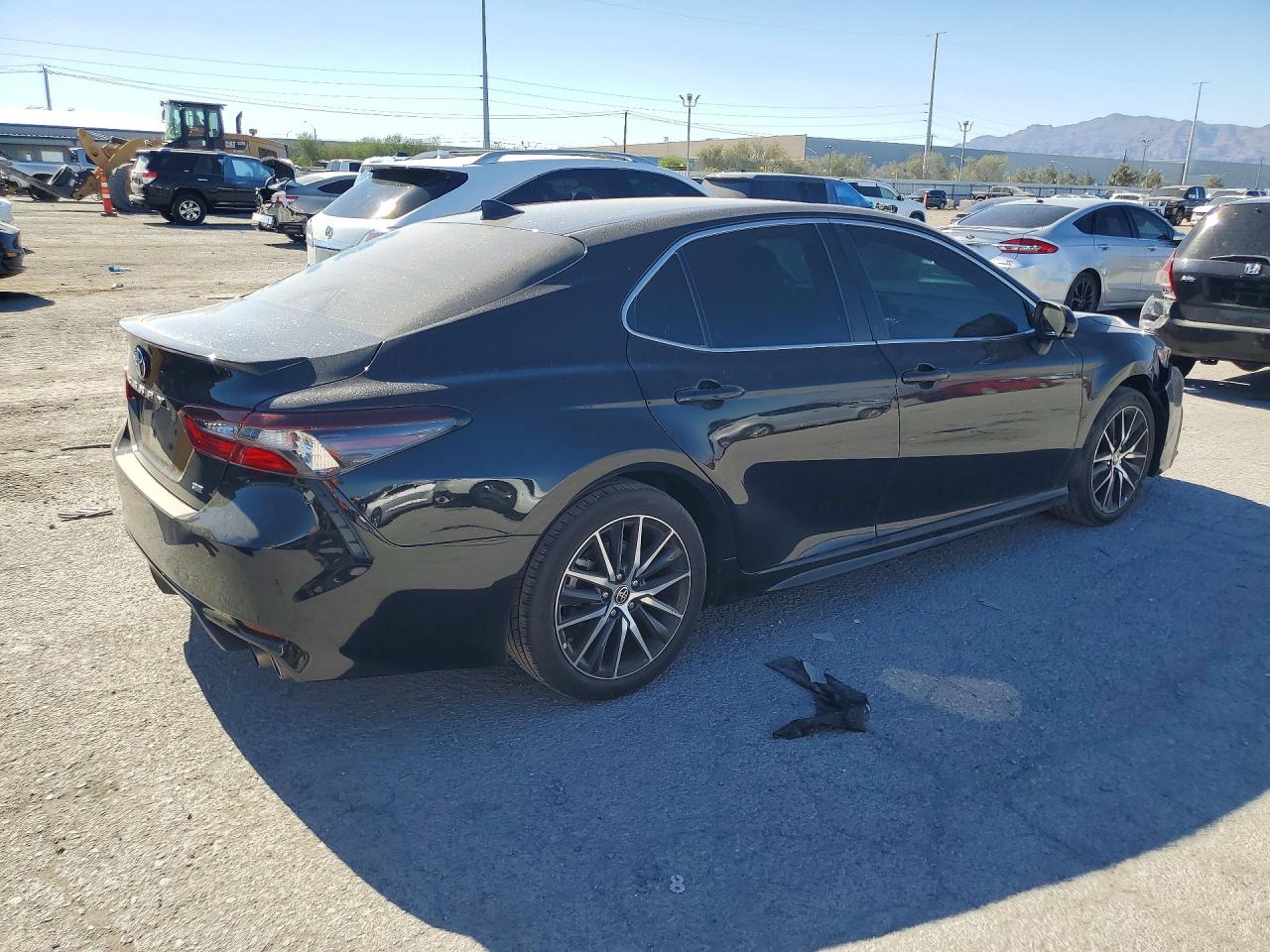 2024 TOYOTA CAMRY SE — снимка 3
