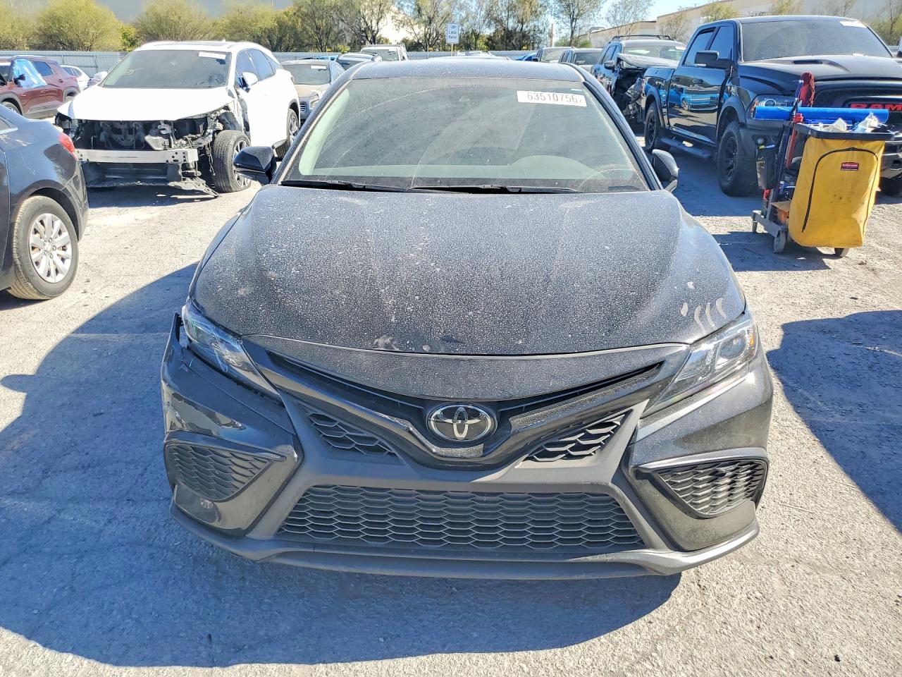 2024 TOYOTA CAMRY SE — снимка 5