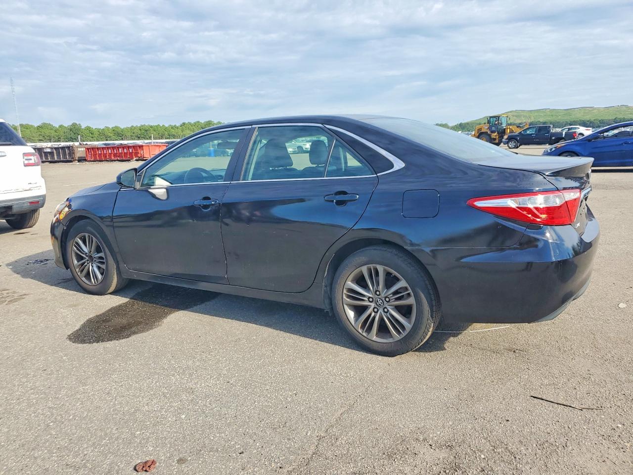 2017 TOYOTA CAMRY SE — снимка 2