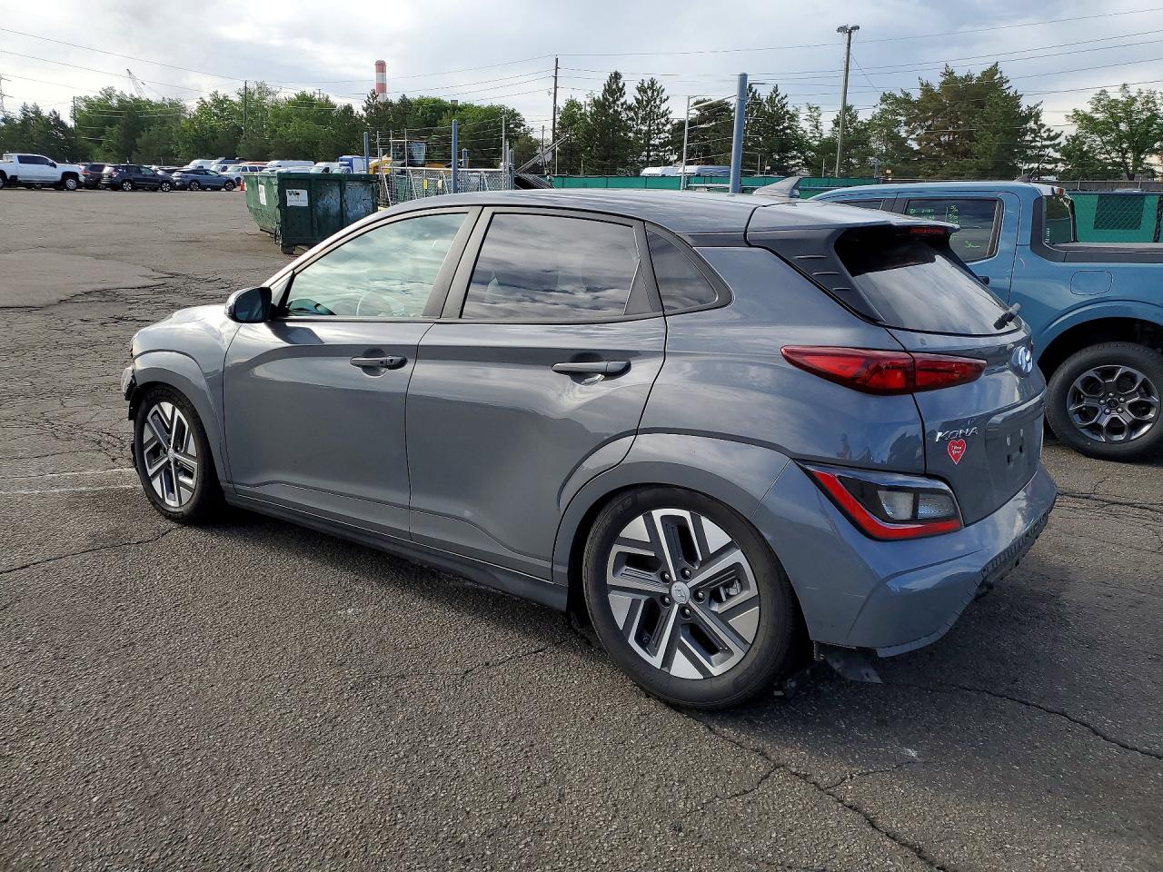 2023 HYUNDAI KONA SE — снимка 2