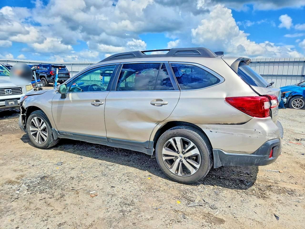 2018 SUBARU OUTBACK 2.5I LIMITED — снимка 2