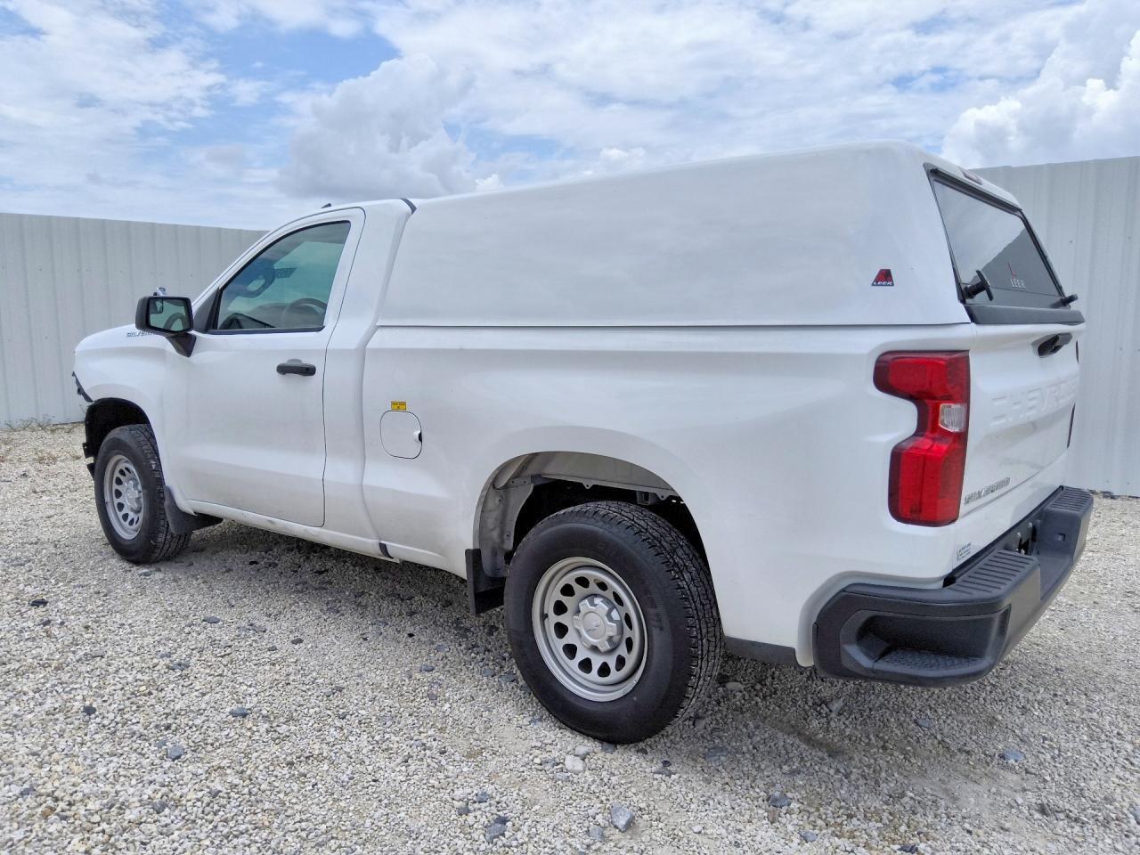 2026 CHEVROLET SILVERADO C1500 — снимка 2