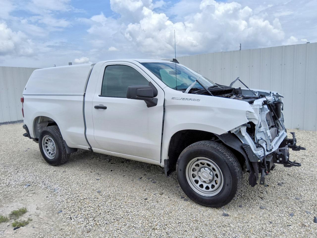 2026 CHEVROLET SILVERADO C1500 — снимка 4
