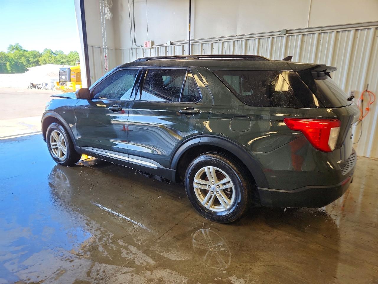 2022 FORD EXPLORER XLT — снимка 2