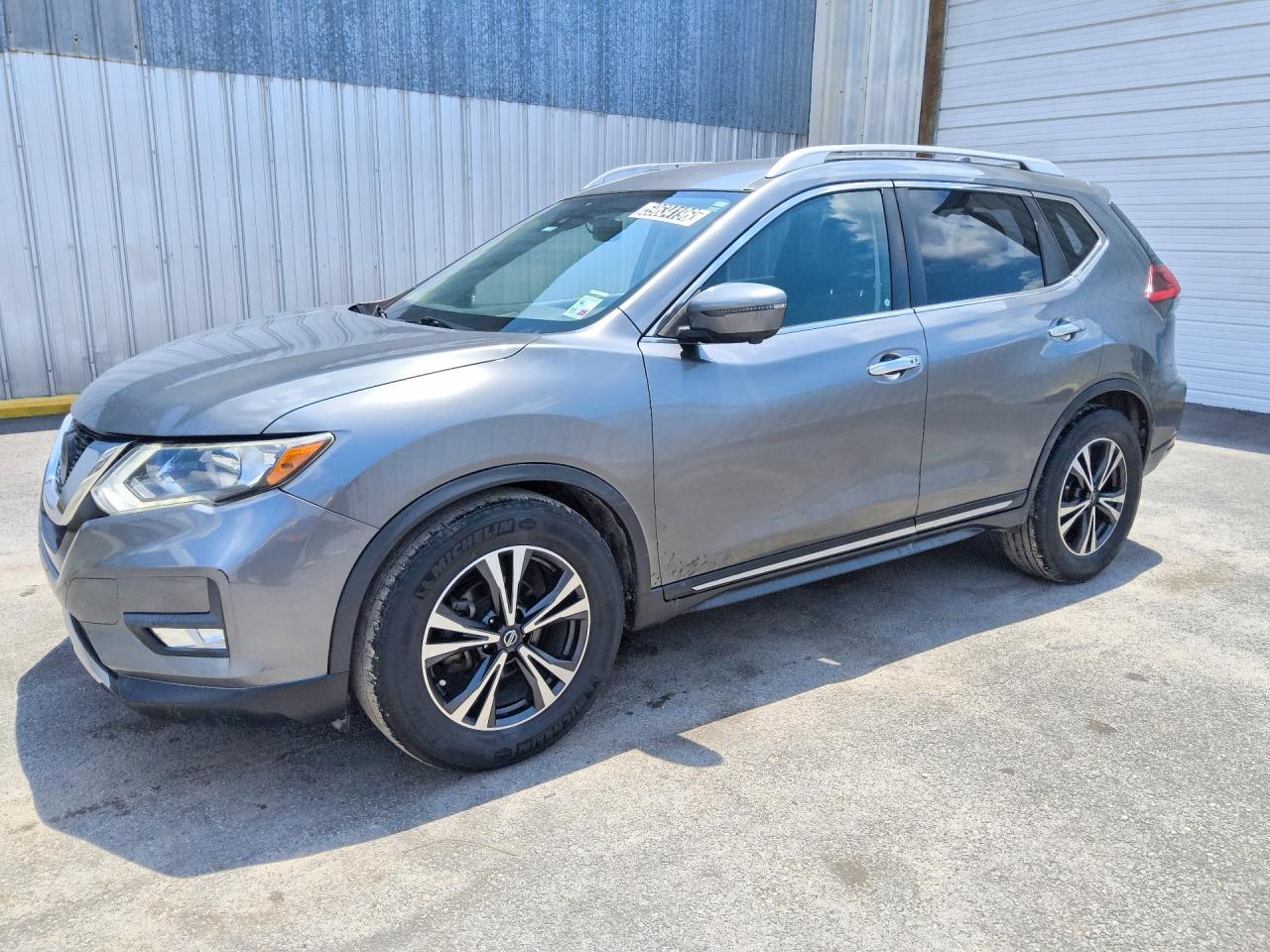 2018 NISSAN ROGUE SL