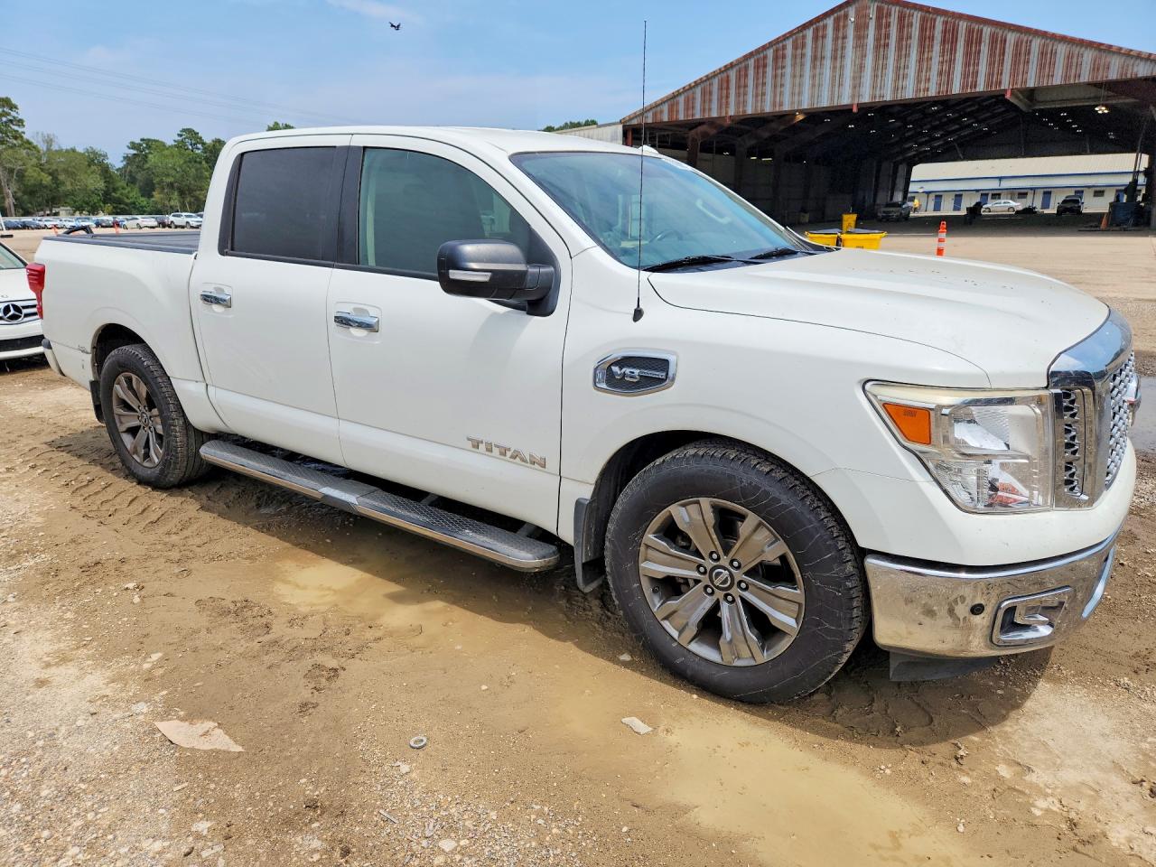2017 NISSAN TITAN S — снимка 4
