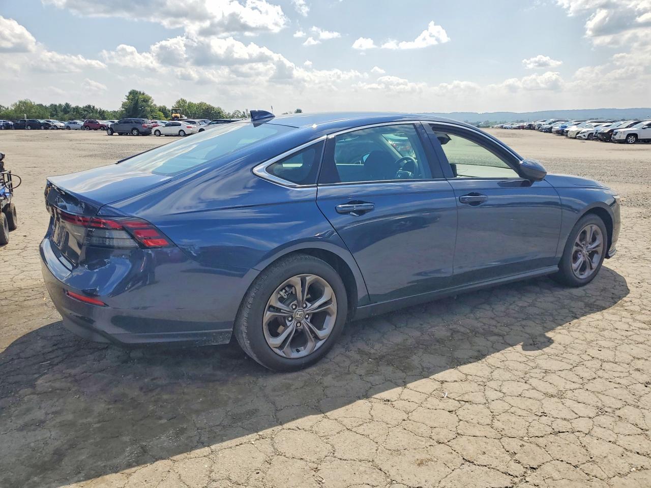2024 HONDA ACCORD EX — снимка 3