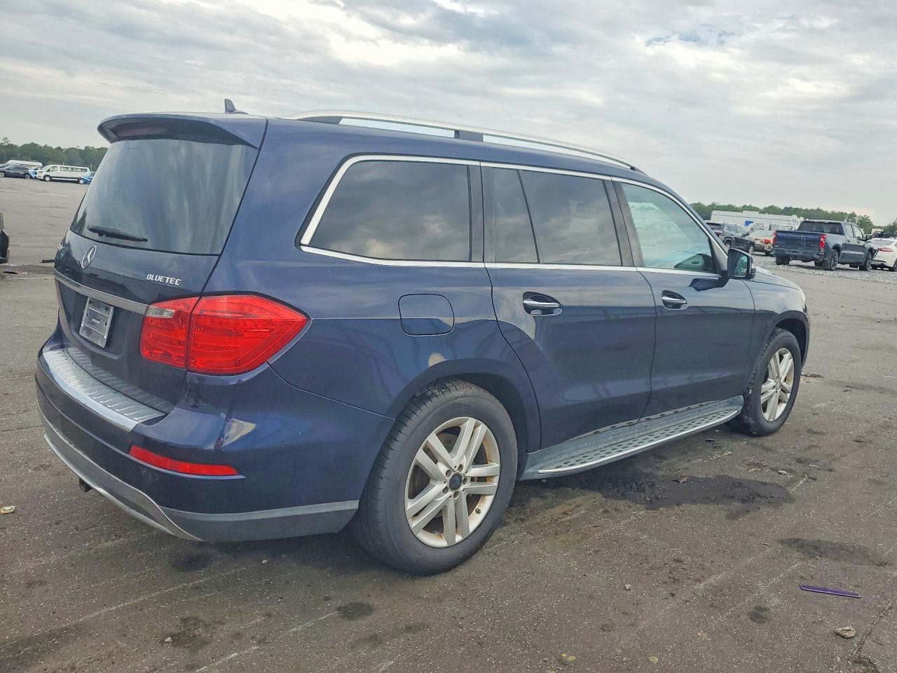 2015 MERCEDES-BENZ GL 350 BLUETEC — снимка 3