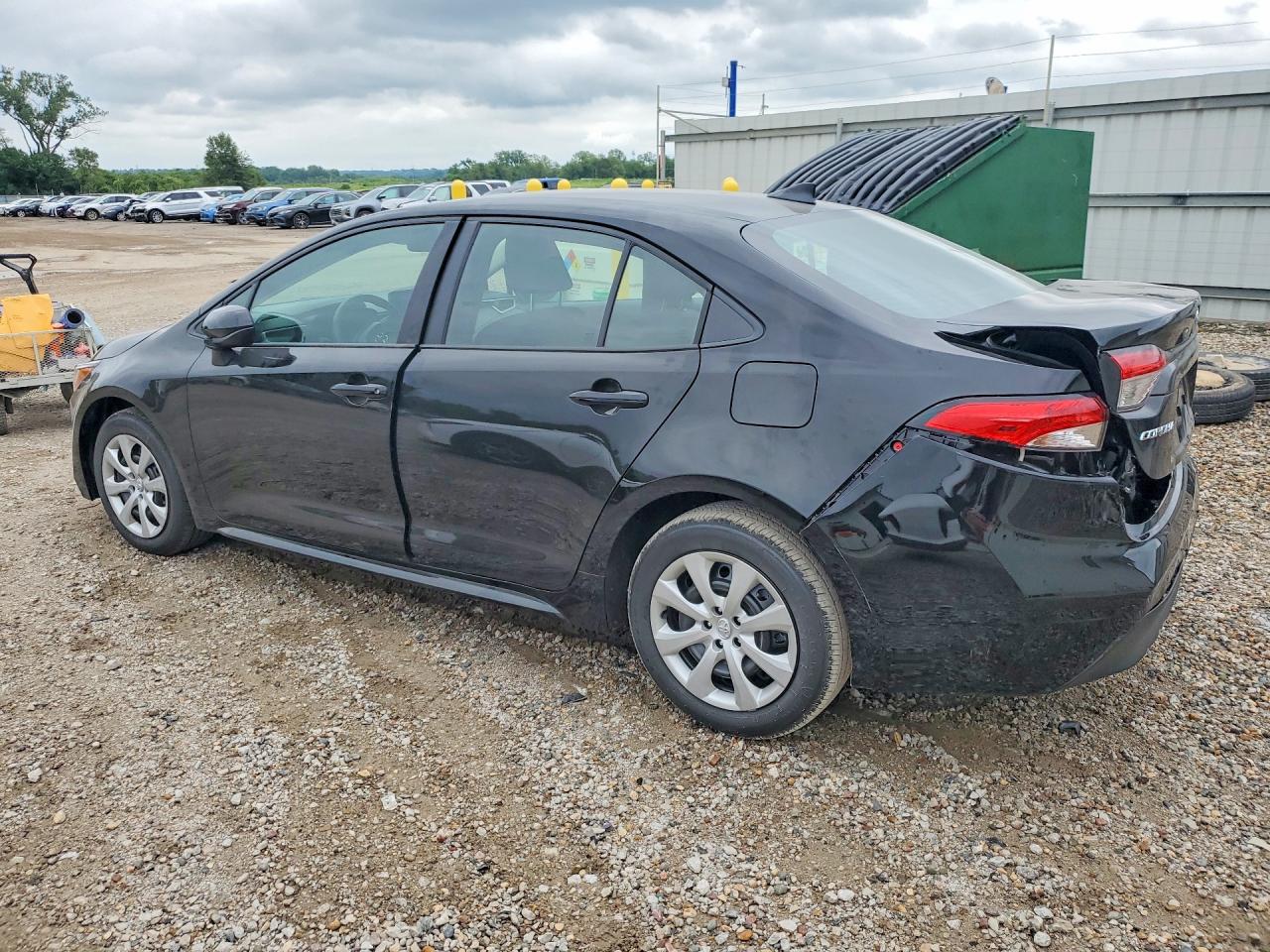 2026 TOYOTA COROLLA LE — снимка 2