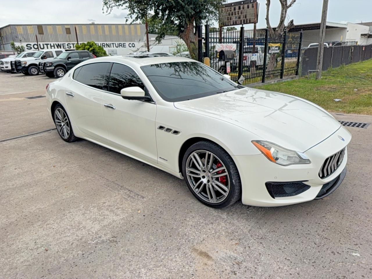 2017 MASERATI QUATTROPORTE S