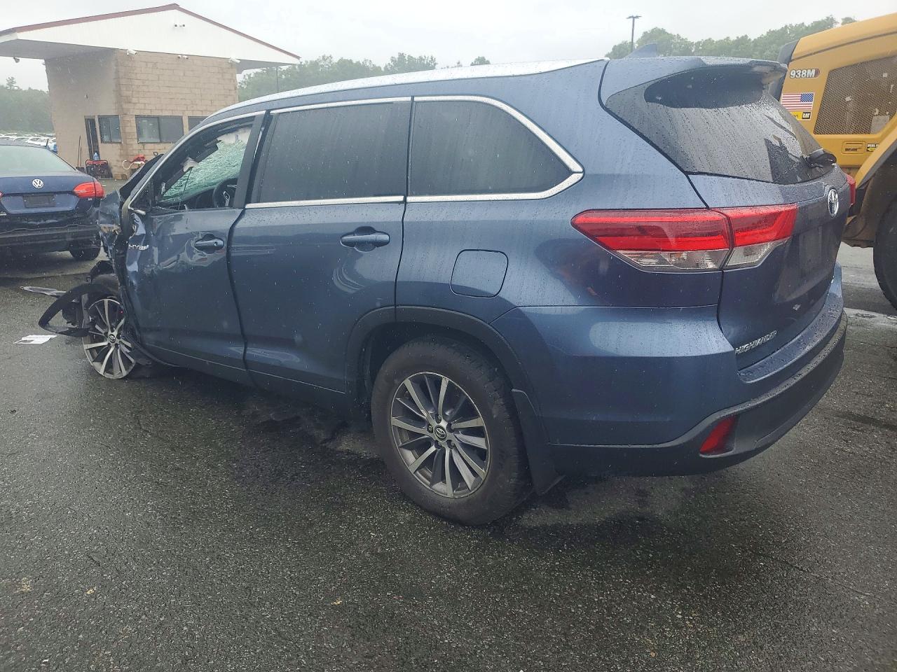 2019 TOYOTA HIGHLANDER HYBRID XLE — снимка 2