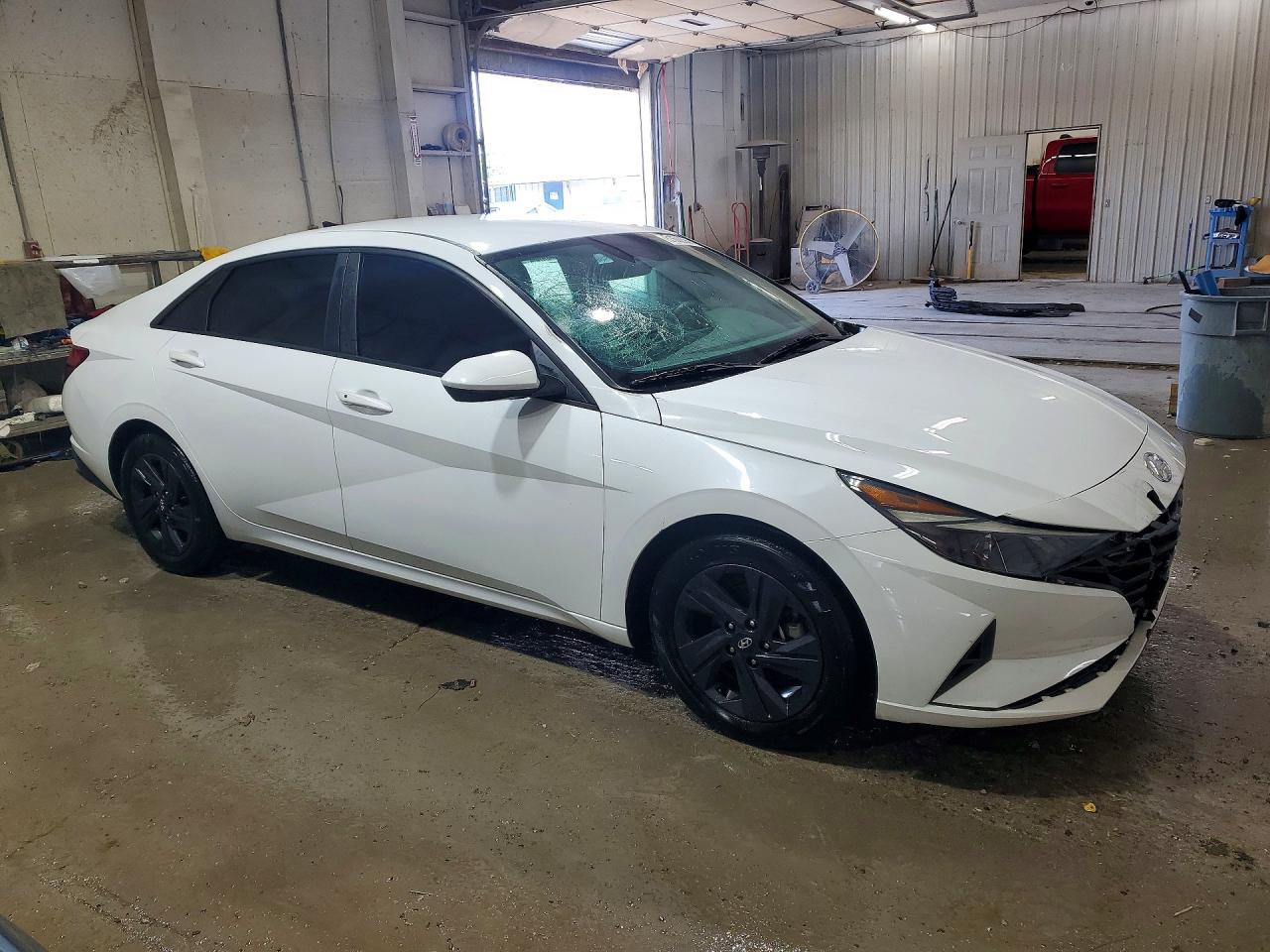 2021 HYUNDAI ELANTRA SEL — снимка 4