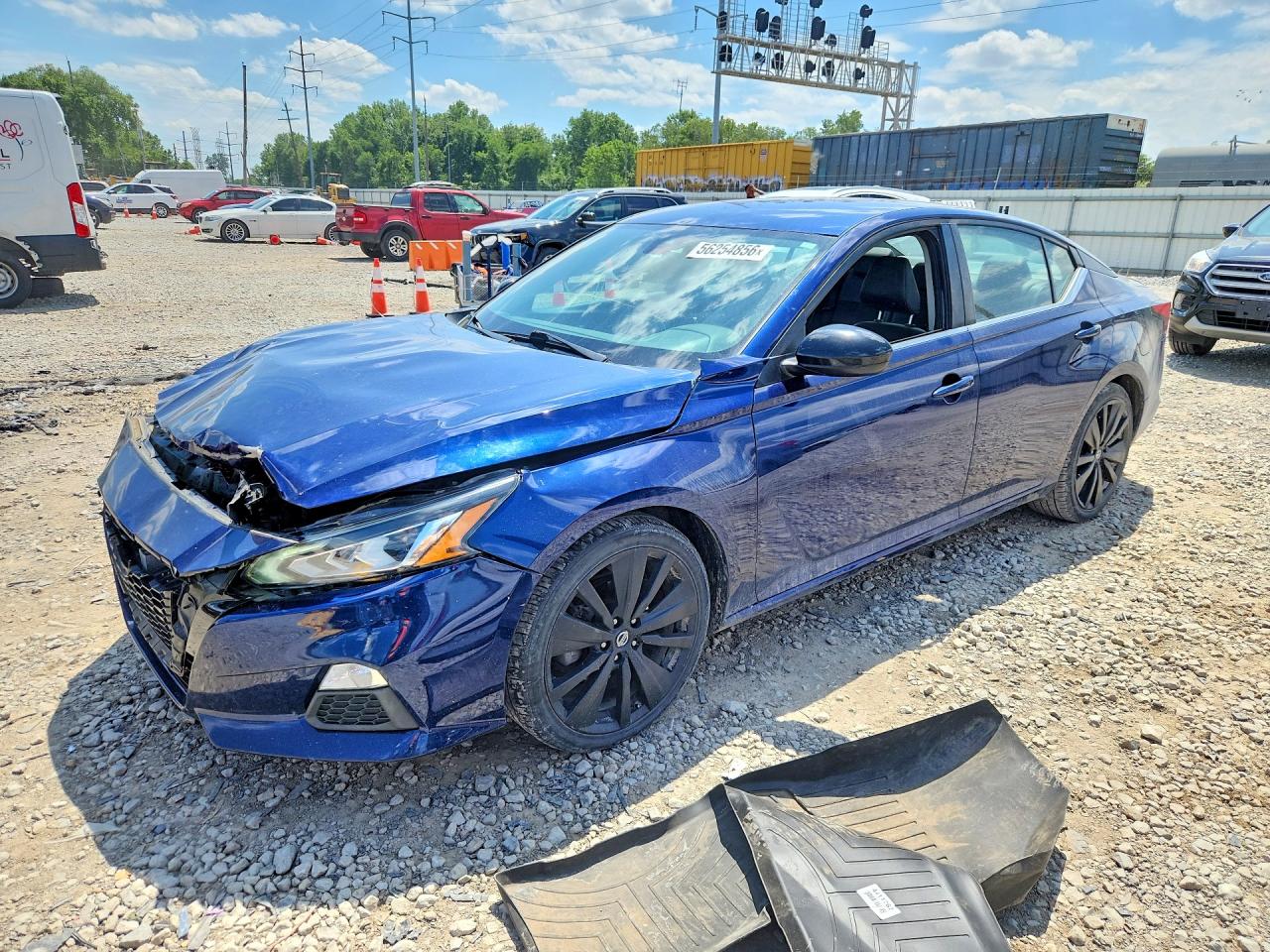 2020 NISSAN ALTIMA SR