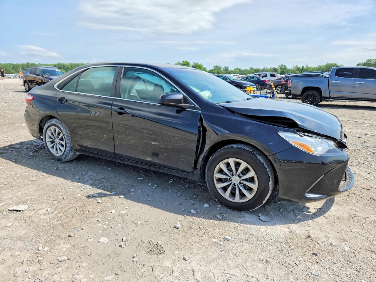 2017 TOYOTA CAMRY LE — снимка 4