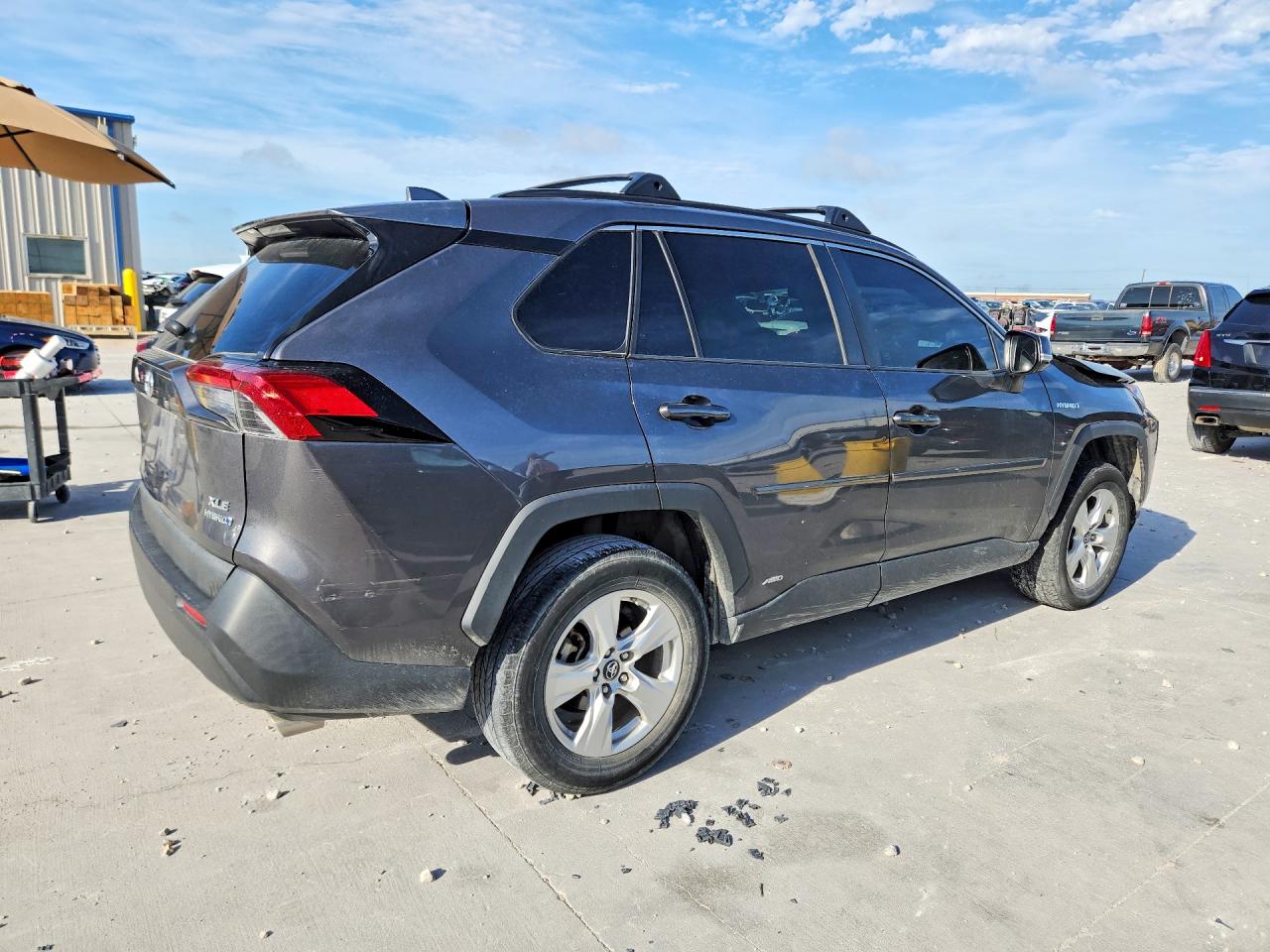 2019 TOYOTA RAV4 HYBRID XLE — снимка 3