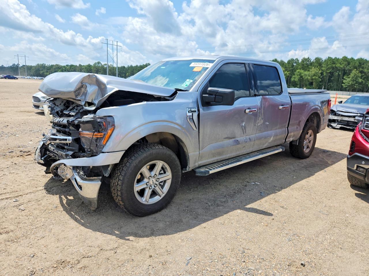 2025 FORD F150 XLT