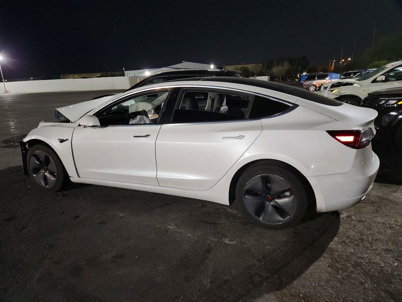2019 TESLA MODEL 3 — снимка 2