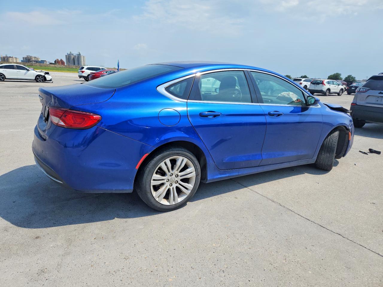 2016 CHRYSLER 200 LIMITED — снимка 3