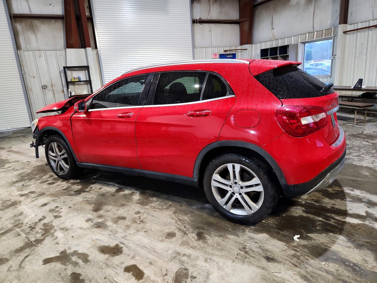 2016 MERCEDES-BENZ GLA 250 — снимка 2