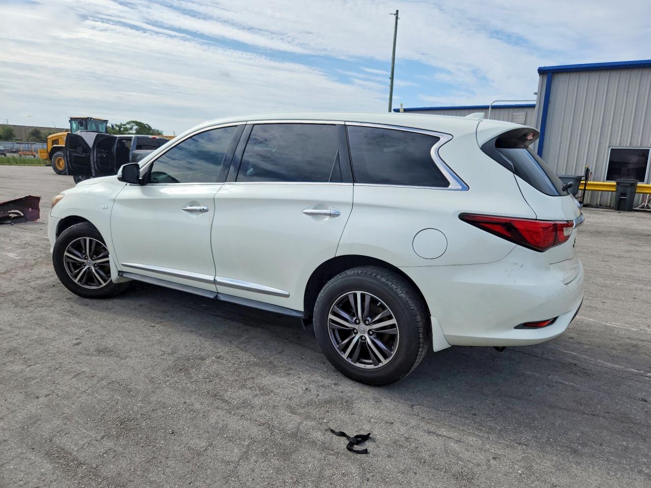2017 INFINITI QX60 BASE — снимка 2