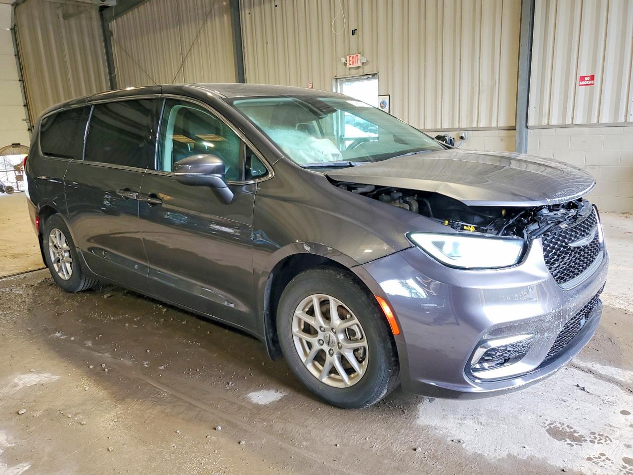 2023 CHRYSLER PACIFICA TOURING L — снимка 4