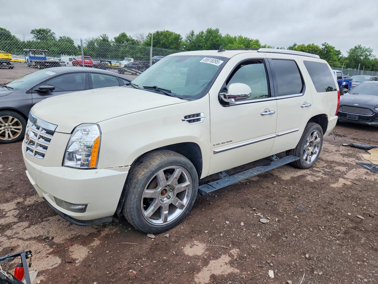 2014 CADILLAC ESCALADE LUXURY
