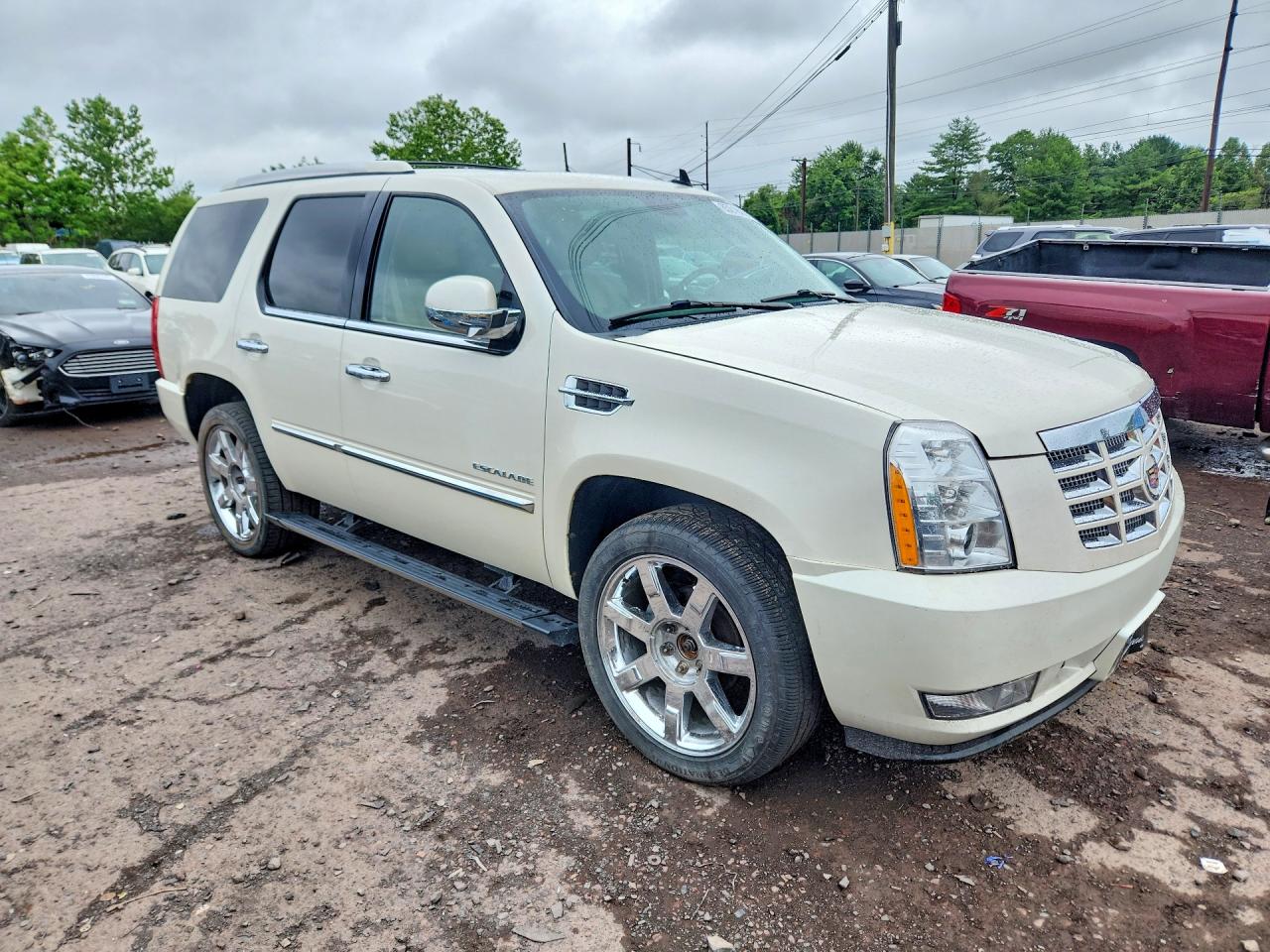 2014 CADILLAC ESCALADE LUXURY — снимка 4