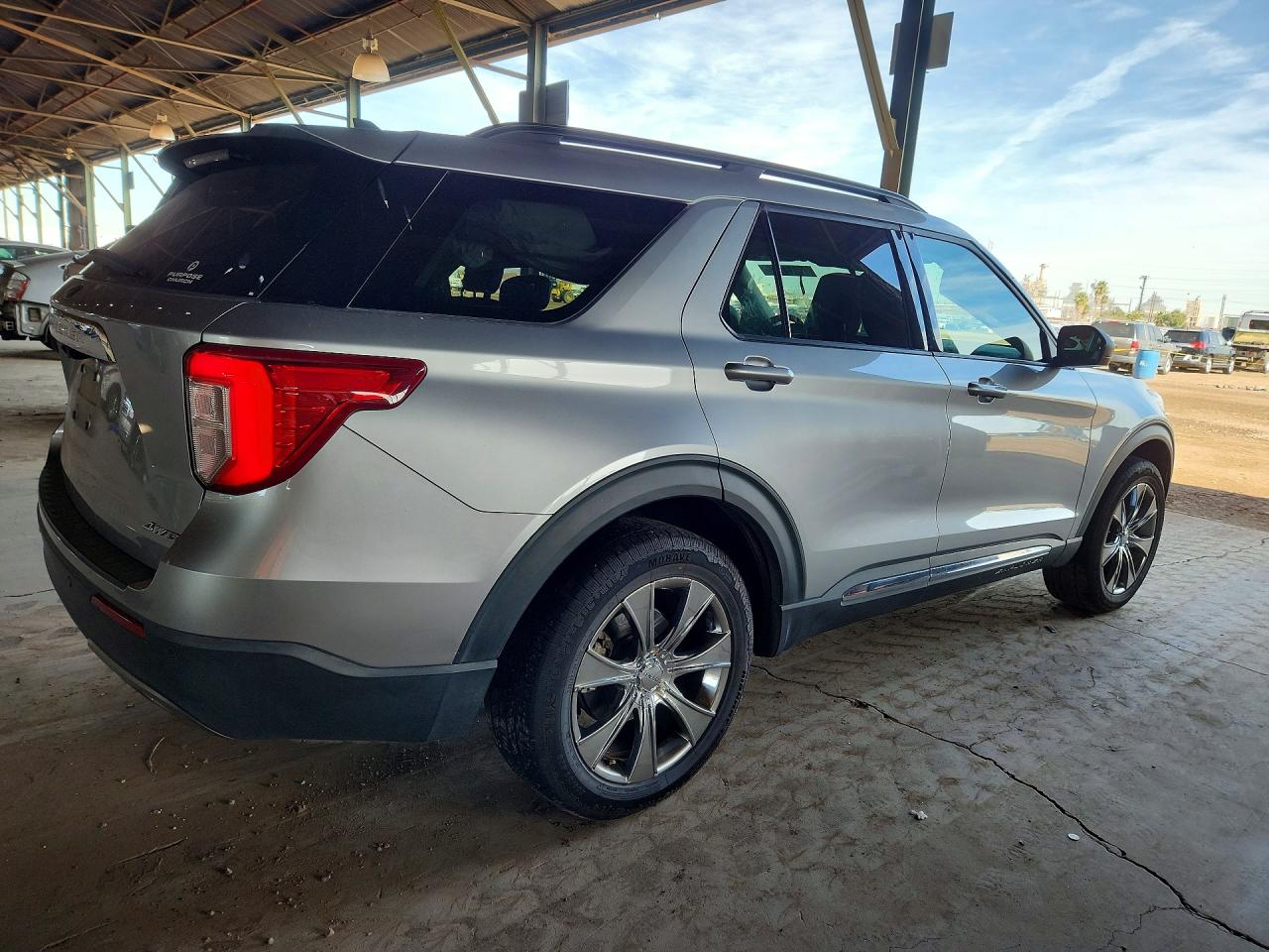 2022 FORD EXPLORER XLT — снимка 3