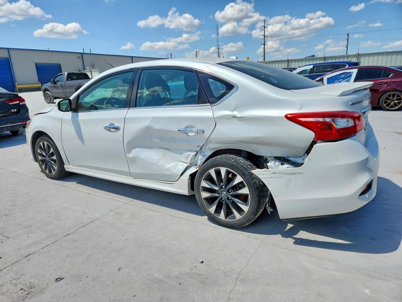 2019 NISSAN SENTRA SR — снимка 2