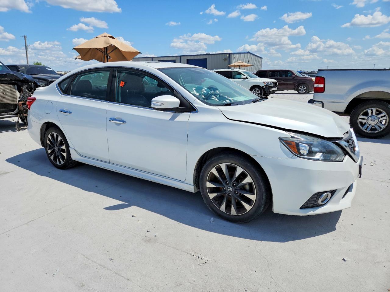 2019 NISSAN SENTRA SR — снимка 4