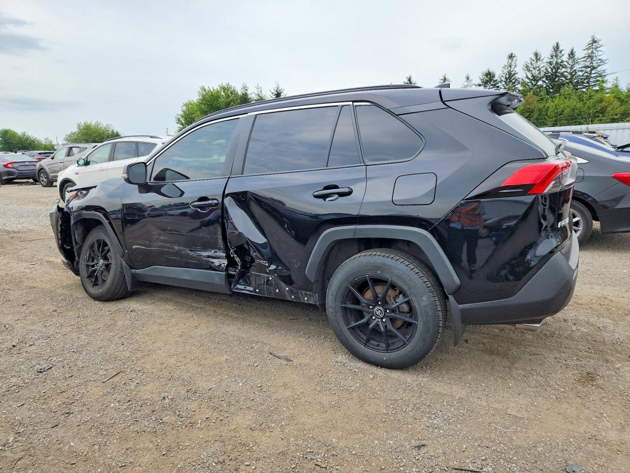 2021 TOYOTA RAV4 LE — снимка 2