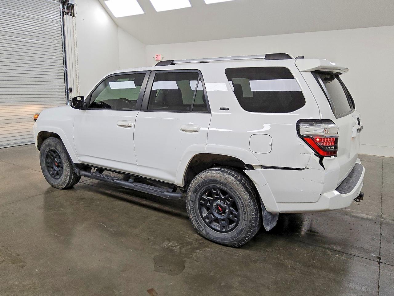 2020 TOYOTA 4RUNNER SR5 PREMIUM — снимка 2