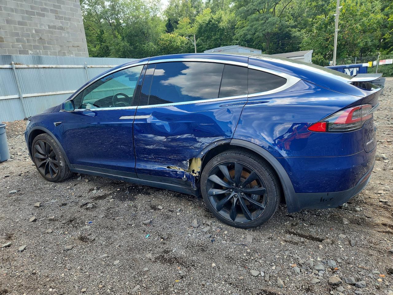 2018 TESLA MODEL X — снимка 2