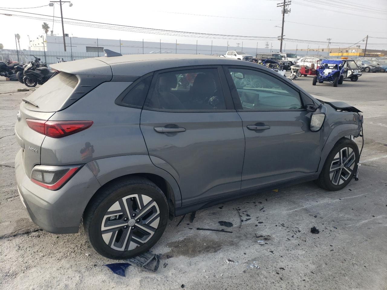 2023 HYUNDAI KONA SE — снимка 3