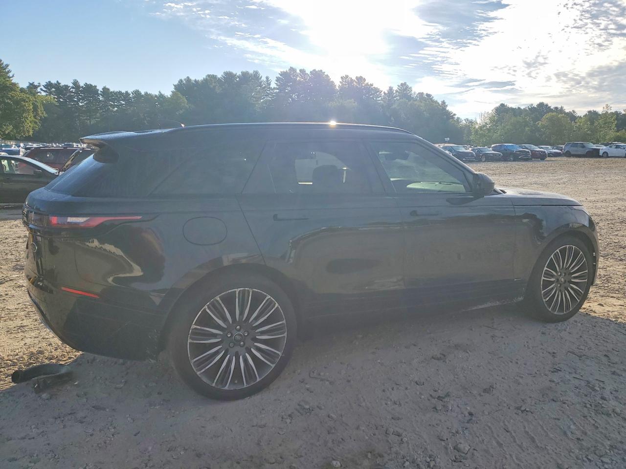 2020 LAND ROVER RANGE ROVER VELAR R-DYNAMIC HSE — снимка 3