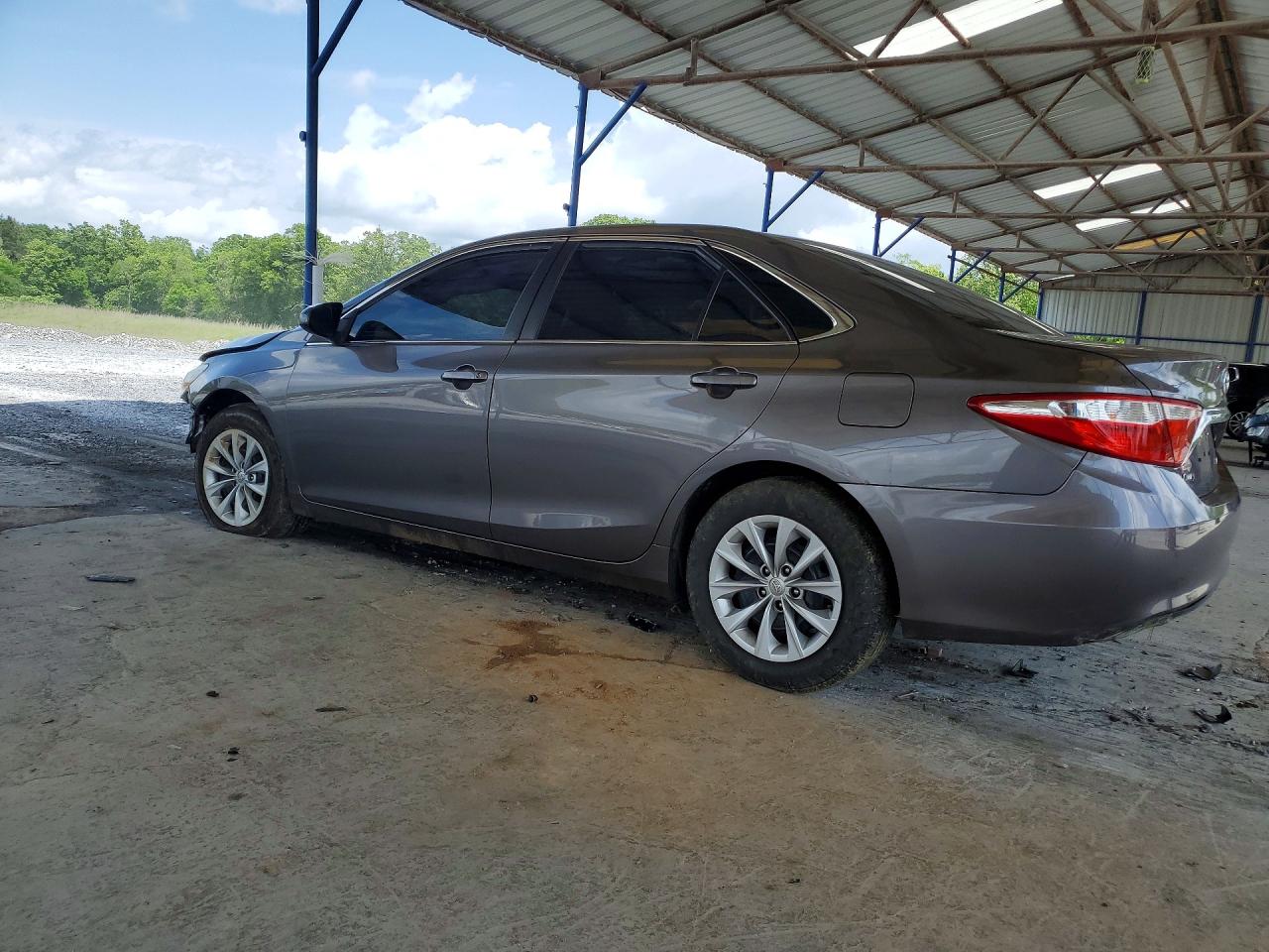 2017 TOYOTA CAMRY LE — снимка 2