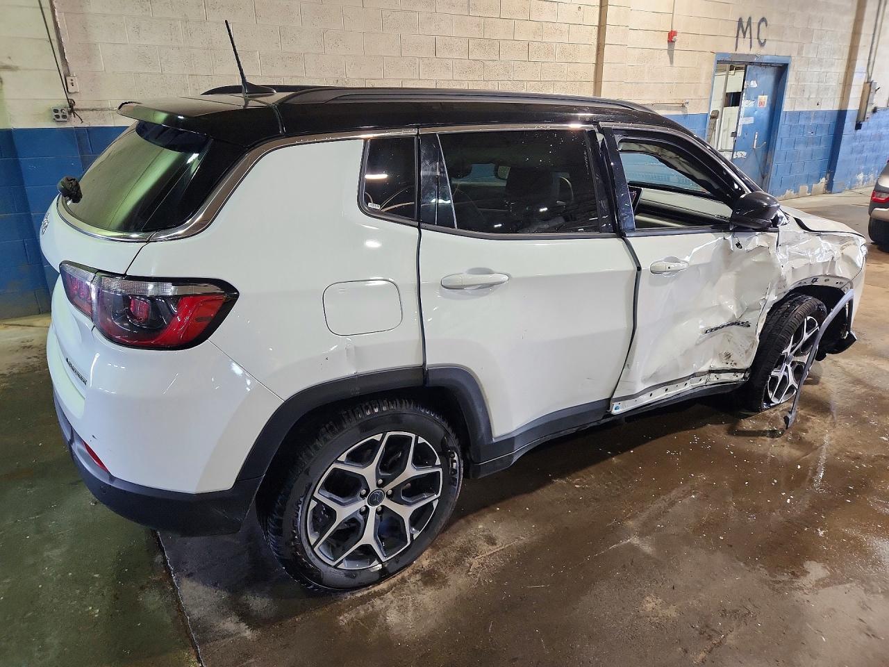 2025 JEEP COMPASS LIMITED — снимка 3