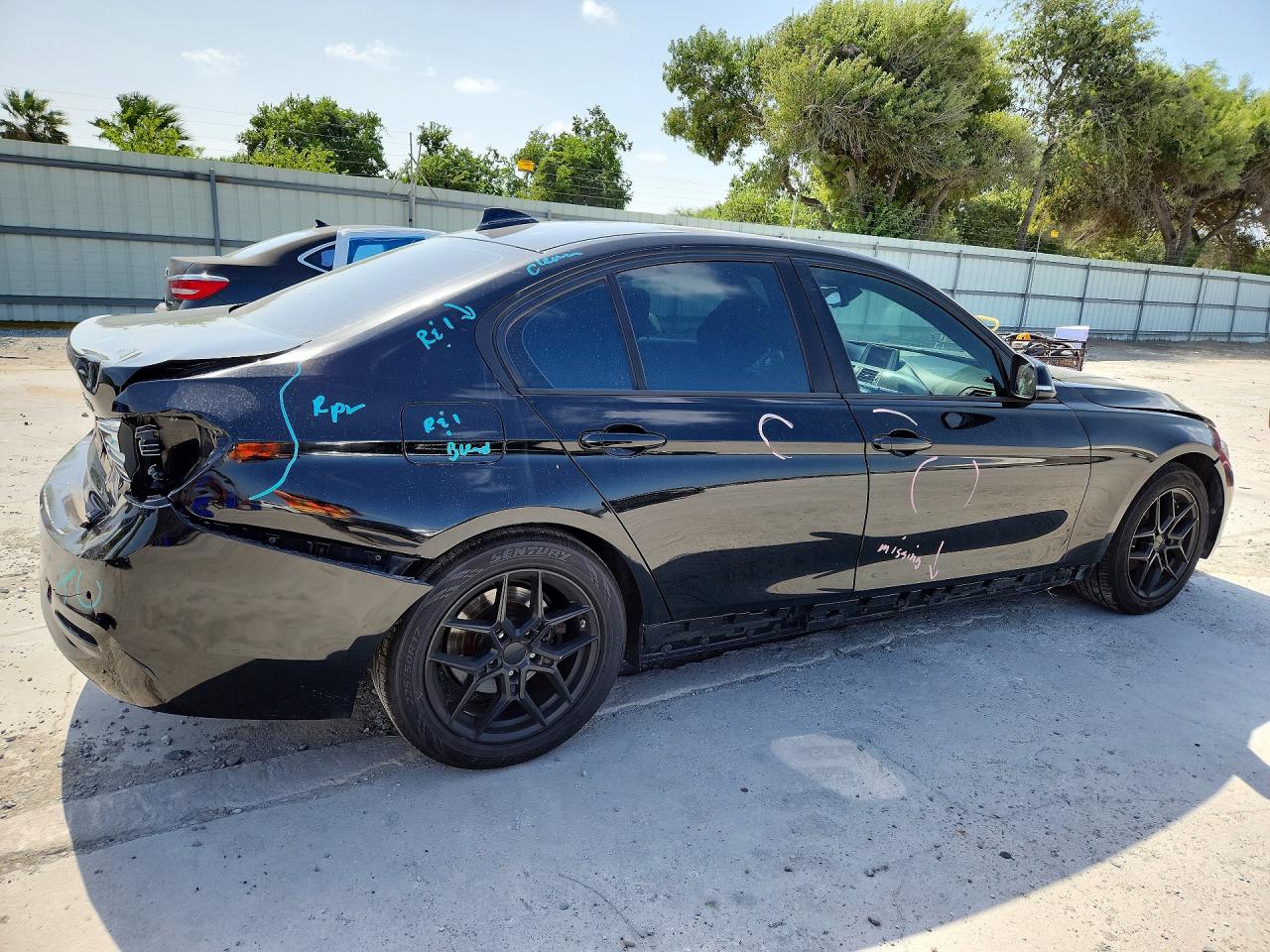 2017 BMW 320 I — снимка 3