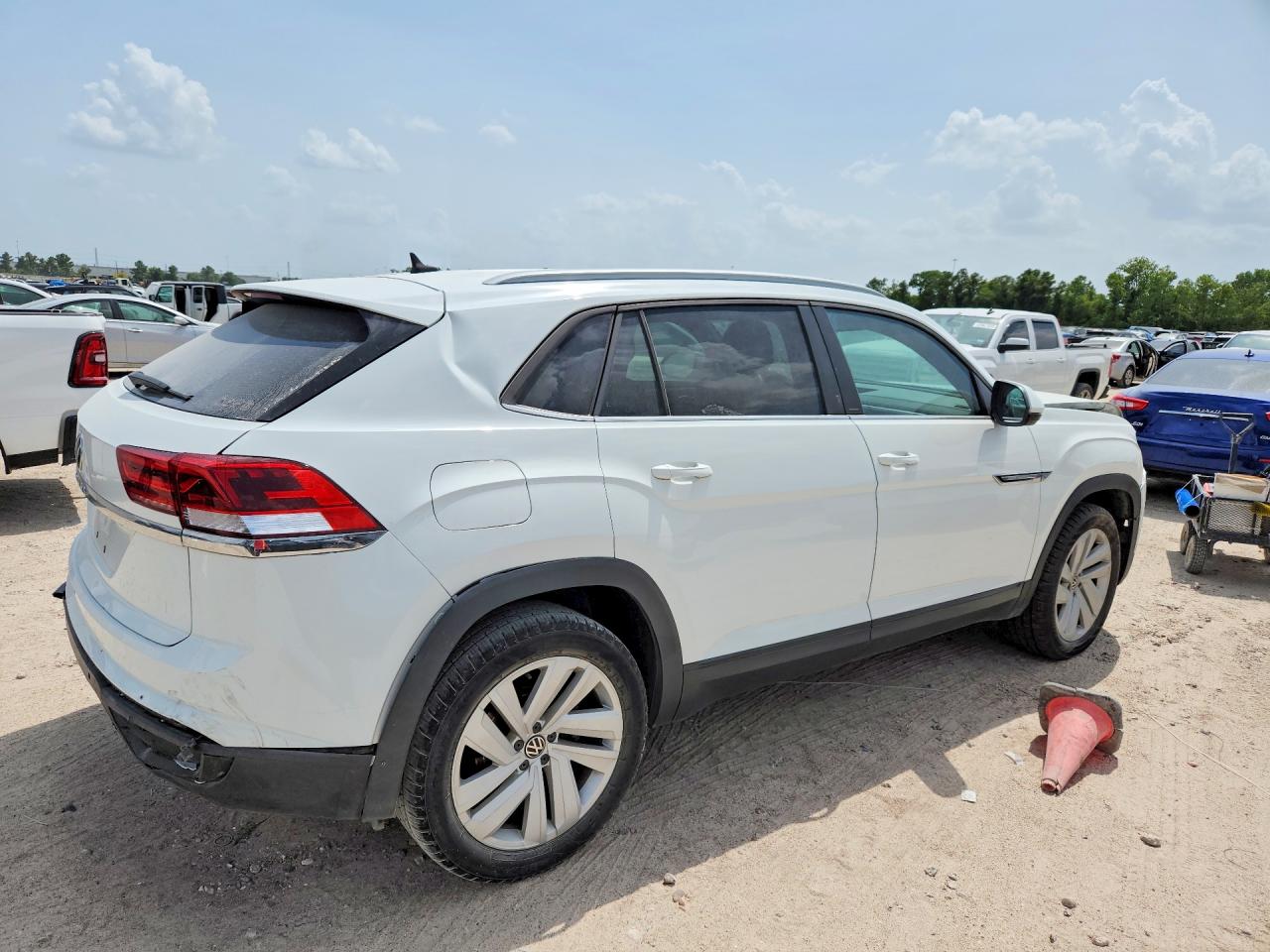 2021 VOLKSWAGEN ATLAS CROSS SPORT SE — снимка 3