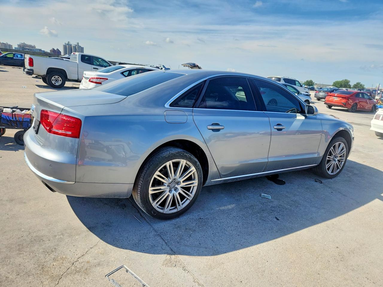 2013 AUDI A8 QUATTRO — снимка 3