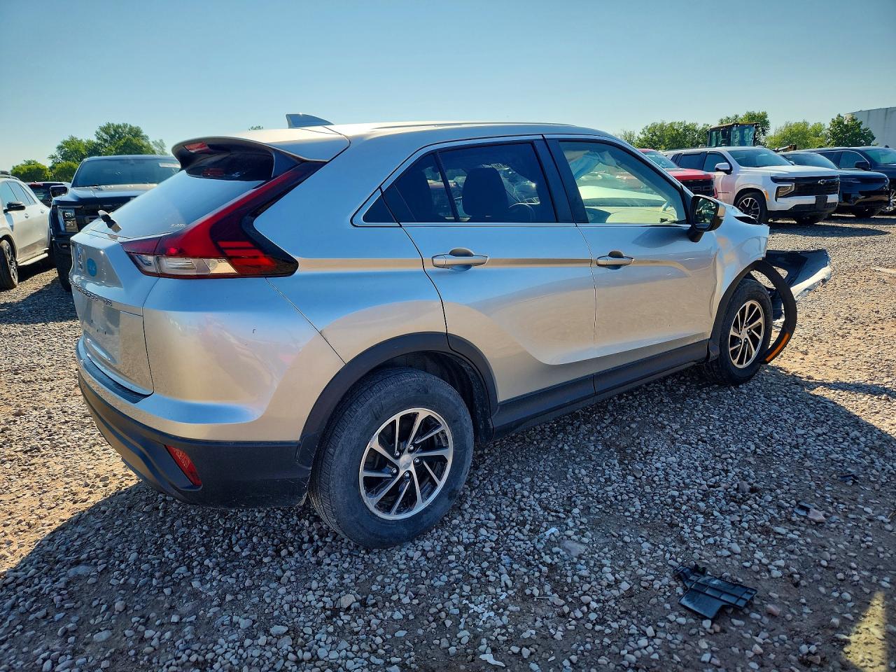 2022 MITSUBISHI ECLIPSE CROSS ES — снимка 3